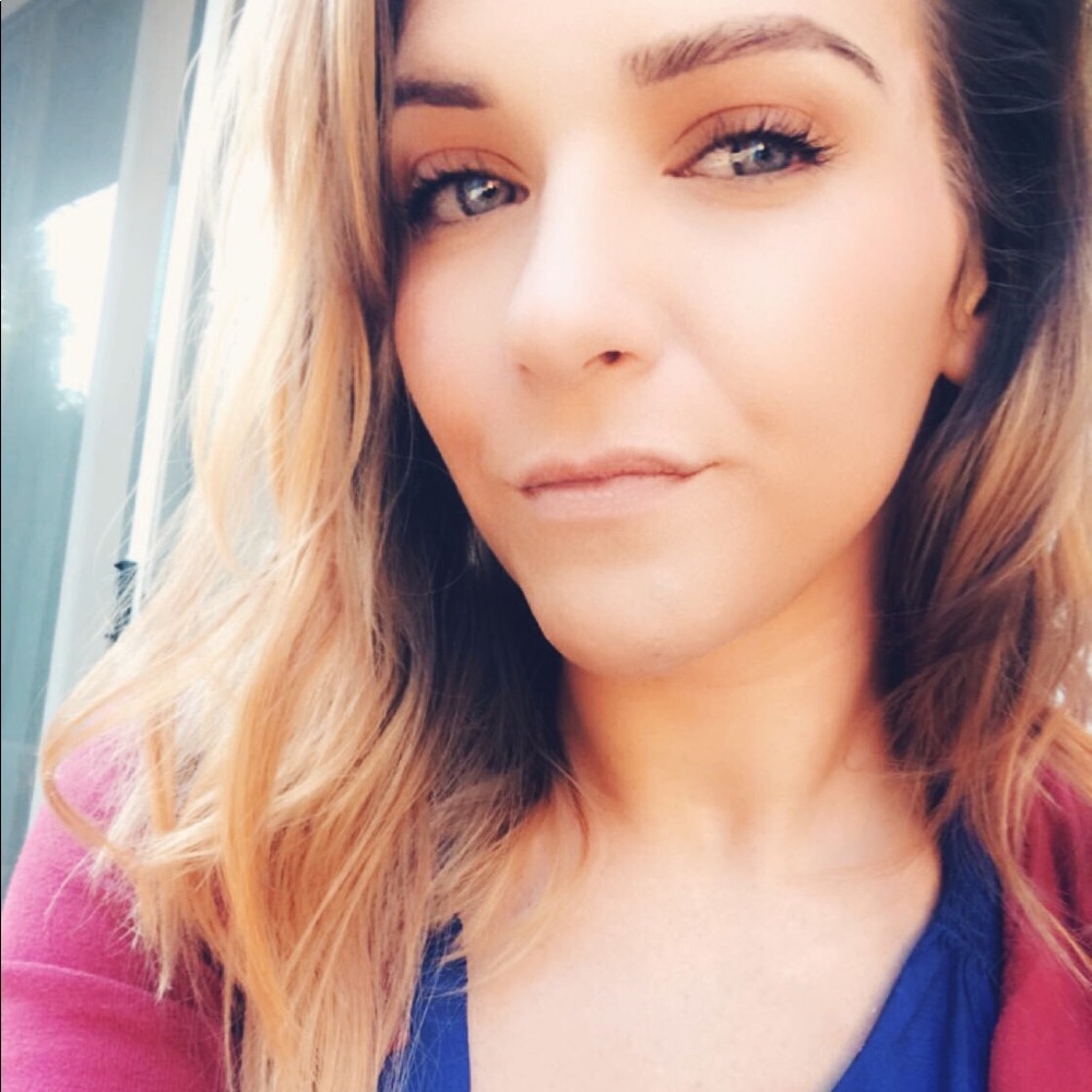 Meet your Posher, Ashlee